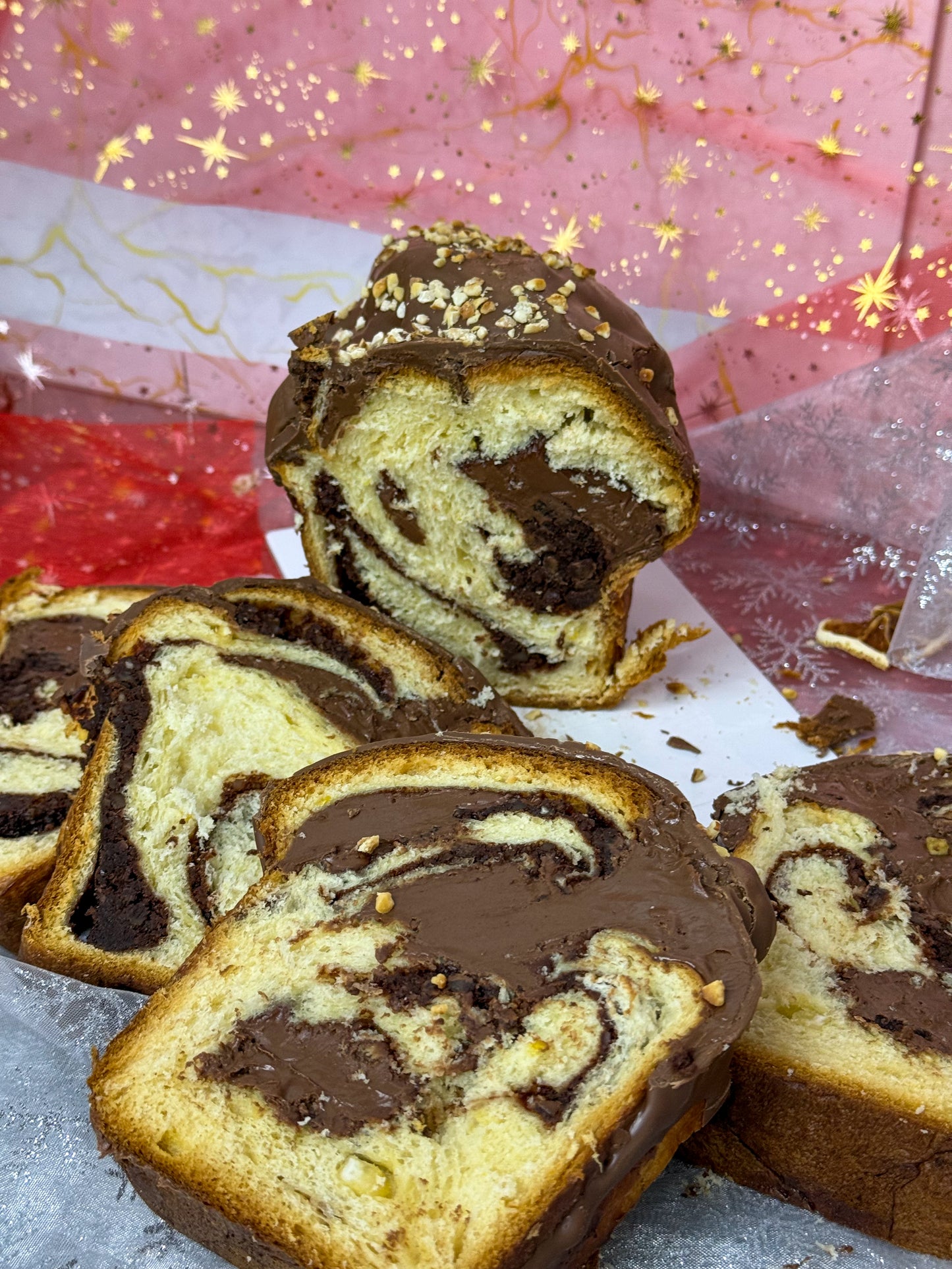 Cozonac Cu Nuca Si Insertie De Nutella