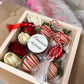 Martisor 6 capsuni in ciocolata cu trandafiri